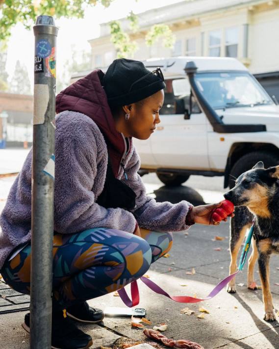 Passenger Frauen Frischluft-Recycling-Leggings mit tiefblauem Tarnmuster 0BP2863 woclothing Blau