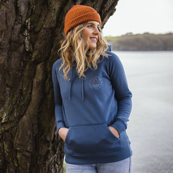 Passenger Frauen Ubud recycelter Kapuzenpullover aus dunklem Denim 0BP2712 woclothing Denim