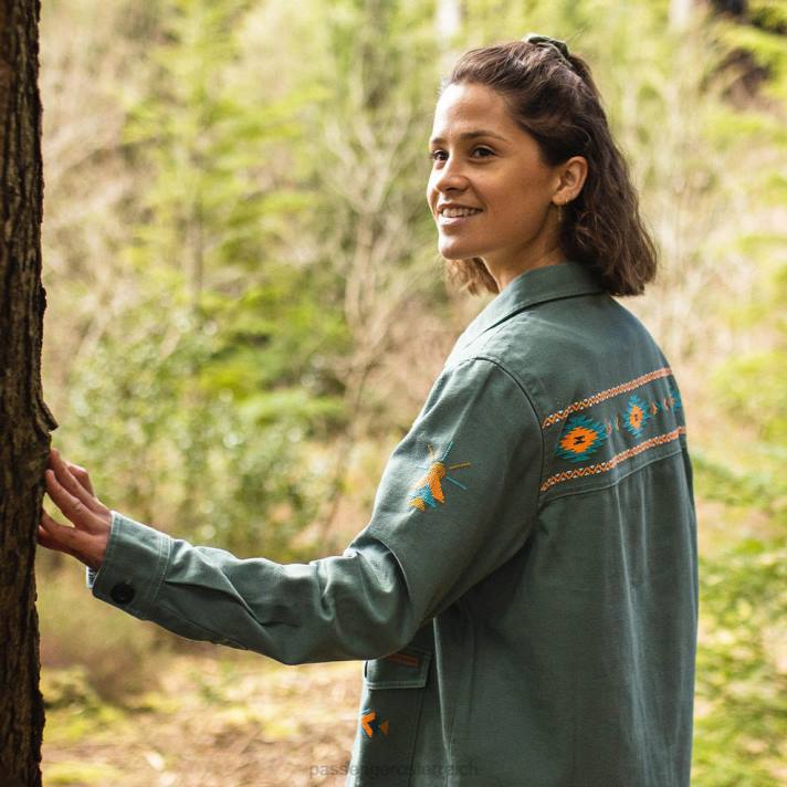 Passenger Frauen Pine-Jacke aus Bio-Baumwolle, dunkles Efeu 0BP2796 woclothing Efeu