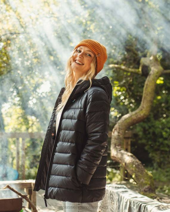 Passenger Frauen Pow recycelte isolierte Jacke in echtem Schwarz 0BP2772 woclothing Schwarz