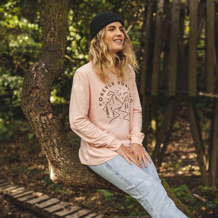 Passenger Frauen Forever Roaming Hemp Langarm-T-Shirt in Pfirsichrosa 0BP2898 woclothing Rosa