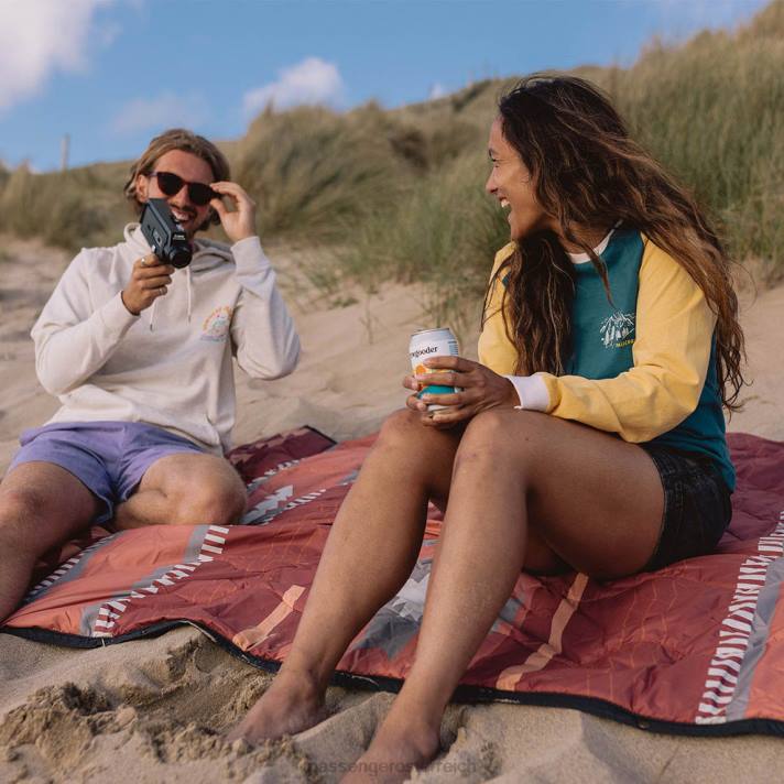 Passenger Frauen Riser-T-Shirt aus recycelter Baumwolle, blaue Koralle 0BP2885 woclothing Blau