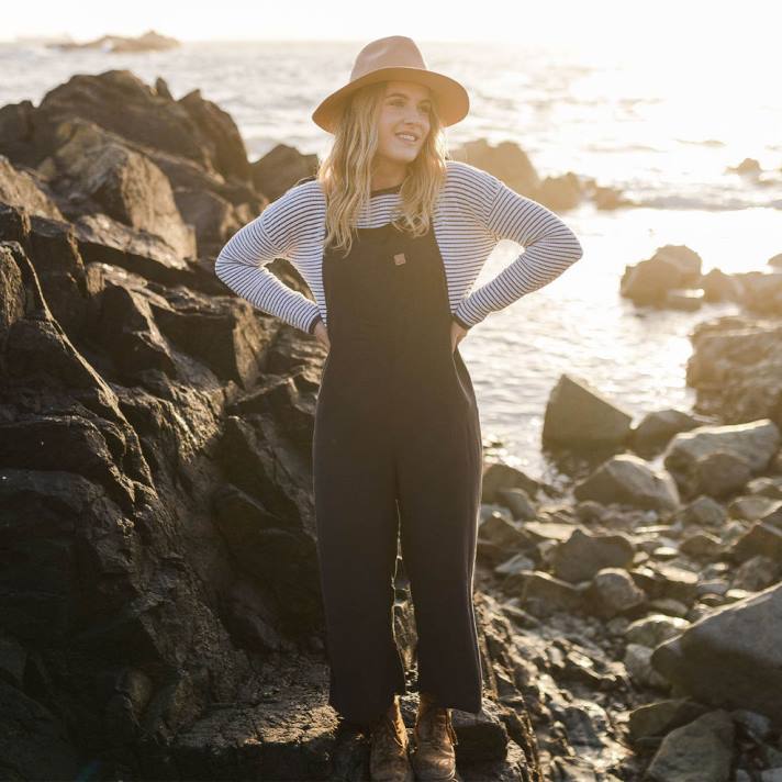 Passenger Frauen Lazy Day Latzhose Anthrazit (gewebt) 0BP2960 woclothing Holzkohle