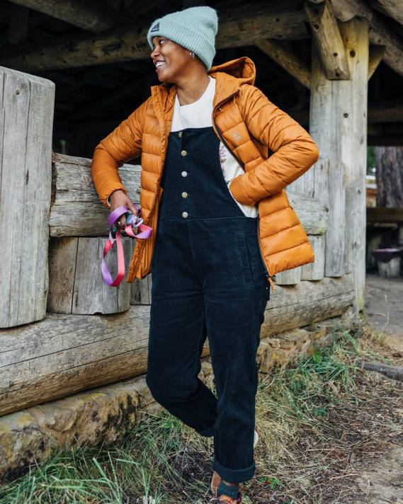 Passenger Frauen Tiaga Cord-Latzhose in tiefem Marineblau 0BP2955 woclothing Marine