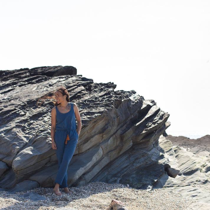 Passenger Frauen Eva recycelter Jumpsuit aus dunklem Denim 0BP2974 woclothing Denim