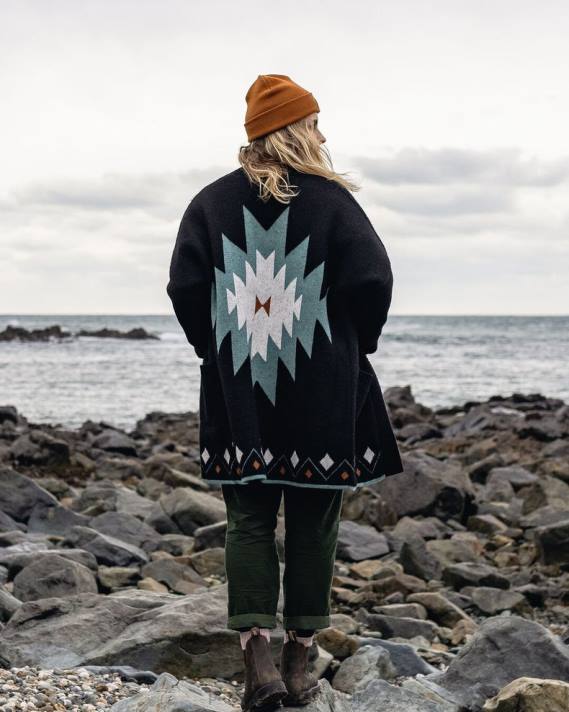 Passenger Frauen South Coast-Strickjacke aus recyceltem Material in Schwarz 0BP2830 woclothing Schwarz