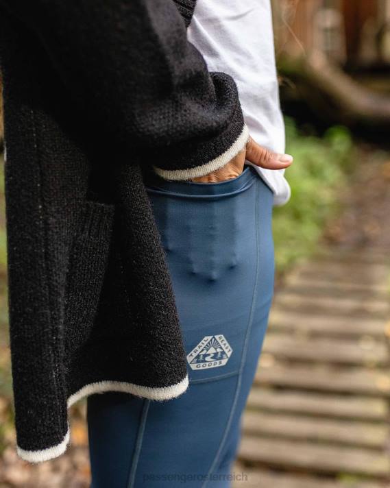 Passenger Frauen Strickjacke aus recyceltem West Coast-Strick in Schwarz 0BP2827 woclothing Schwarz