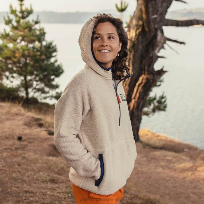 Passenger Frauen Maine Kapuzenpullover aus recyceltem Sherpa-Fleece, Haferflocken 0BP2655 woclothing Haferflocken