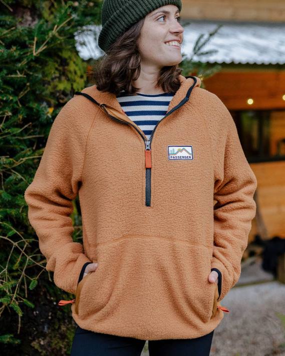 Passenger Frauen Maine Kapuzenpullover aus recyceltem Sherpa-Fleece, Kokosnuss 0BP2674 woclothing Kokosnuss