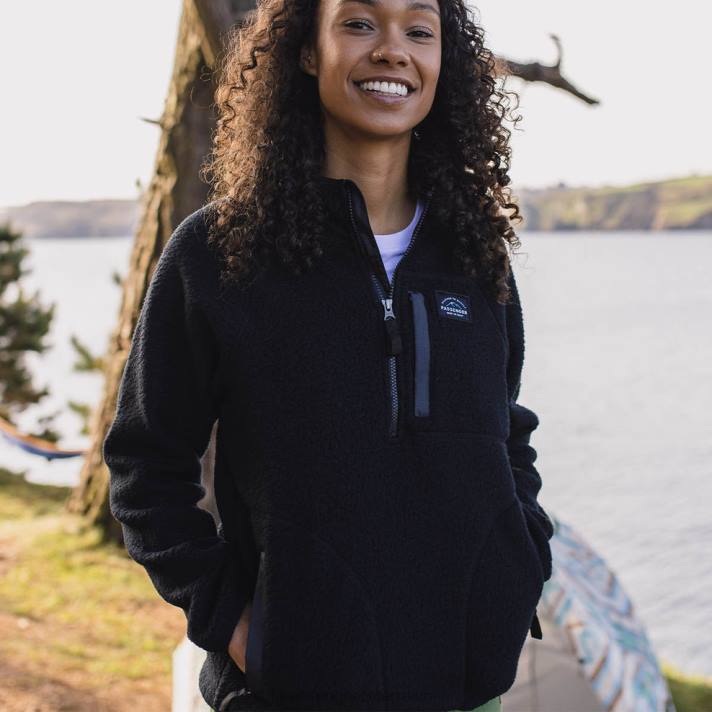 Passenger Frauen Startseite 1/4-Reißverschluss aus recyceltem Sherpa-Fleece in Schwarz 0BP2660 woclothing Schwarz