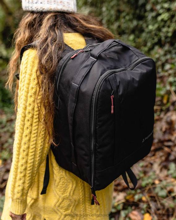 Passenger Frauen Ascent Weekender recycelter 35l Rucksack schwarz 0BP21112 WoZubehör Schwarz