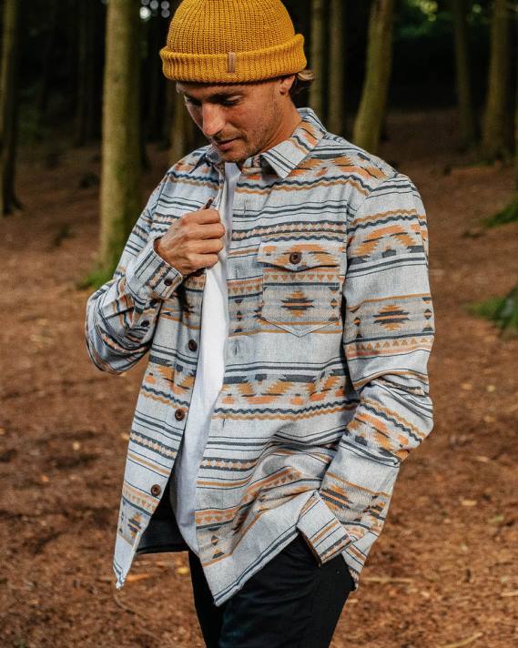 Passenger Männer Grau meliertes Woodland-Overshirt aus Bio-Baumwolle 0BP2252 Kleidung grau