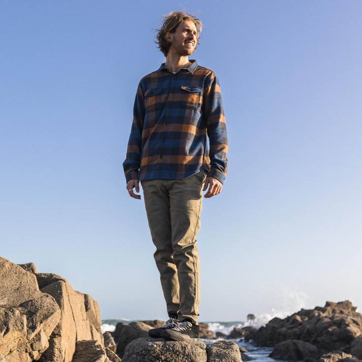 Passenger Männer Overshirt aus gebürsteter Baumwolle in Marineblau/Blau/Gummi 0BP2256 Kleidung Blau