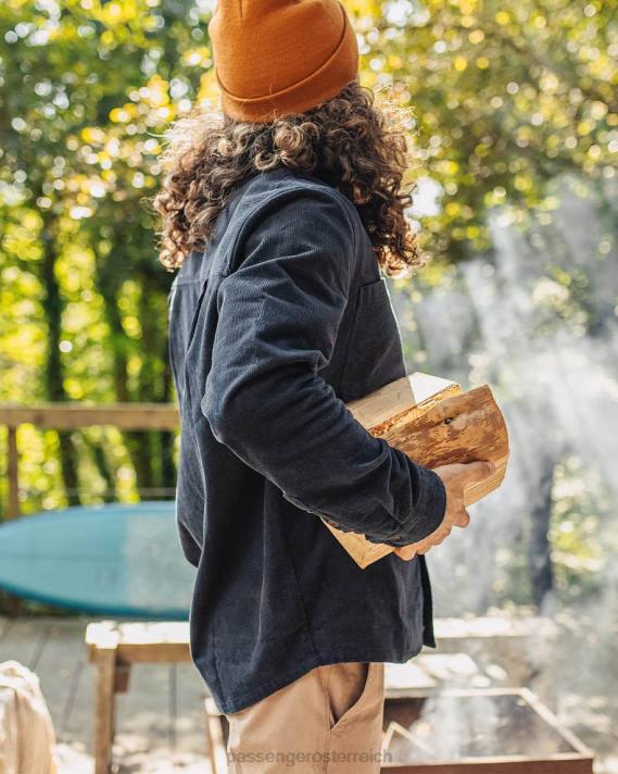 Passenger Männer Backcountry-Cordhemd in tiefem Marineblau 0BP2244 Kleidung Marine