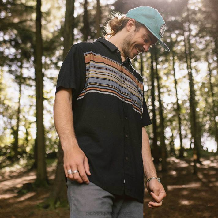 Passenger Männer Ebb-Kurzarmhemd aus Bio-Baumwolle mit schwarzen Streifen 0BP2266 Kleidung Schwarz