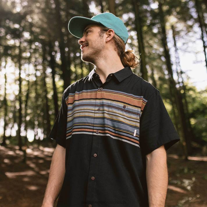 Passenger Männer Ebb-Kurzarmhemd aus Bio-Baumwolle mit schwarzen Streifen 0BP2266 Kleidung Schwarz