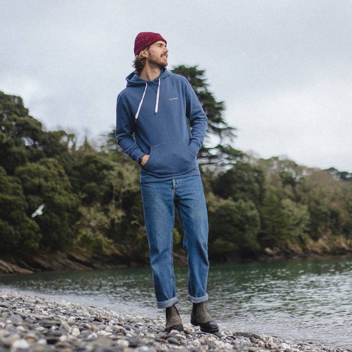 Passenger Männer Made to roam recycelter Kapuzenpullover aus dunklem Denim 0BP2103 Kleidung Denim