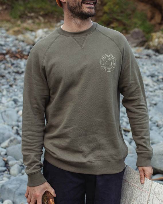 Passenger Männer Sweatshirt aus recycelter Baumwolle mit Rand, staubiges Olivgrün 0BP274 Kleidung Olive
