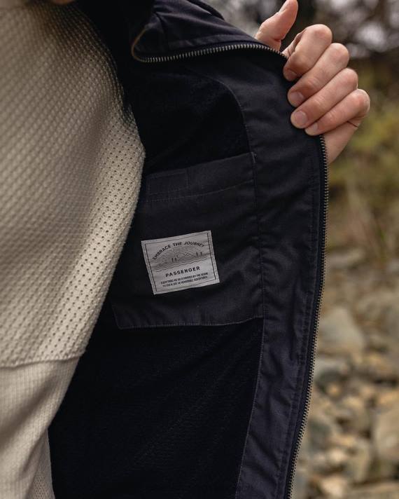 Passenger Männer Horizon-Jacke in verblasstem Schwarz 0BP2157 Kleidung Schwarz