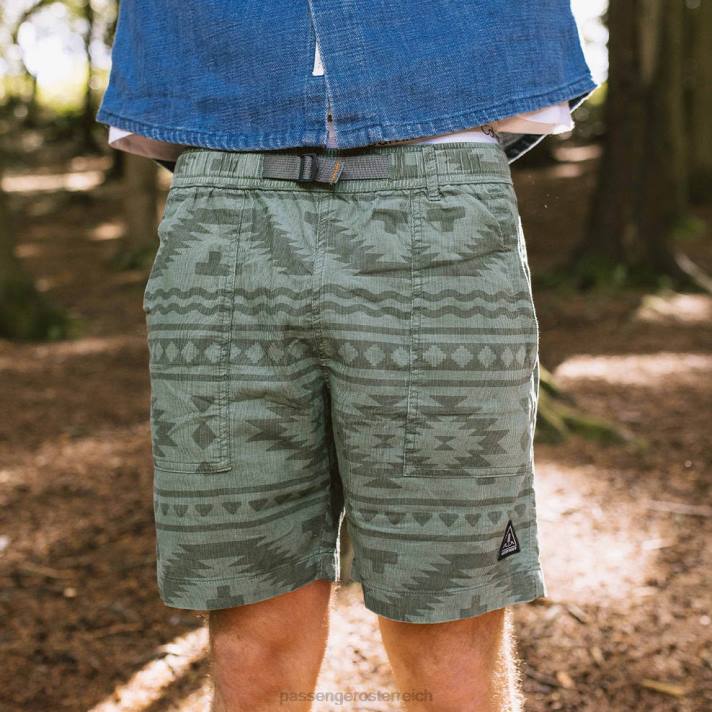 Passenger Männer Topanga-Shorts aus recyceltem Cord, Dark Ivy Adrift 0BP2287 Kleidung Efeu