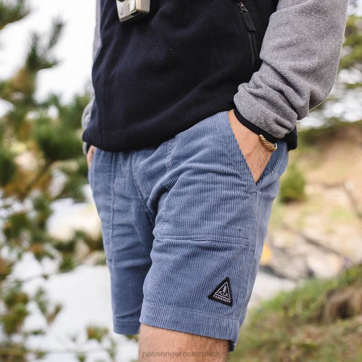Passenger Männer Topanga-Shorts aus recyceltem Cord in Steinblau 0BP2280 Kleidung Blau