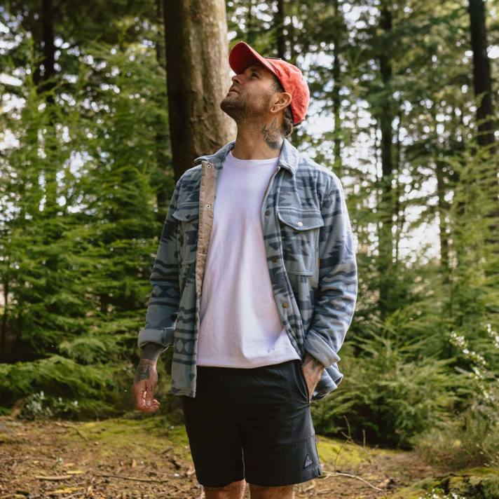 Passenger Männer Traveler Organic Allzweck-Shorts in Schwarz 0BP2276 Kleidung Schwarz