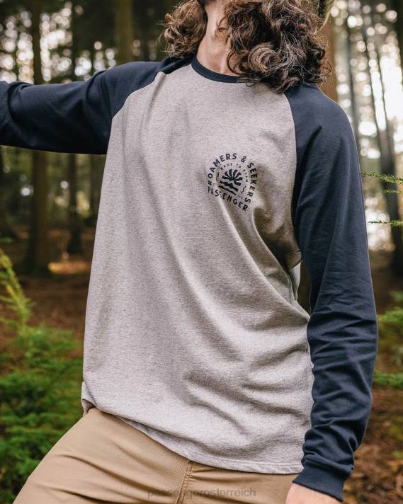 Passenger Männer Evenfall LS-T-Shirt aus recycelter Baumwolle in tiefem Marineblau 0BP2216 Kleidung Marine