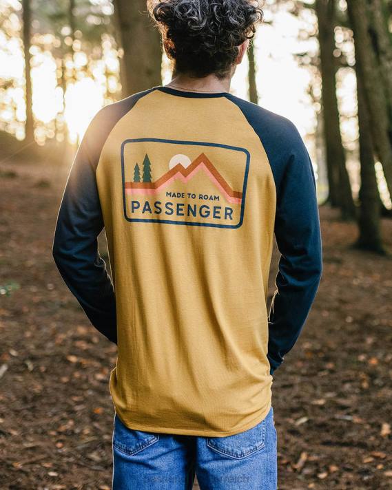 Passenger Männer Made to Roam Langarm-T-Shirt aus recycelter Baumwolle in staubigem Ocker 0BP2222 Kleidung Ocker
