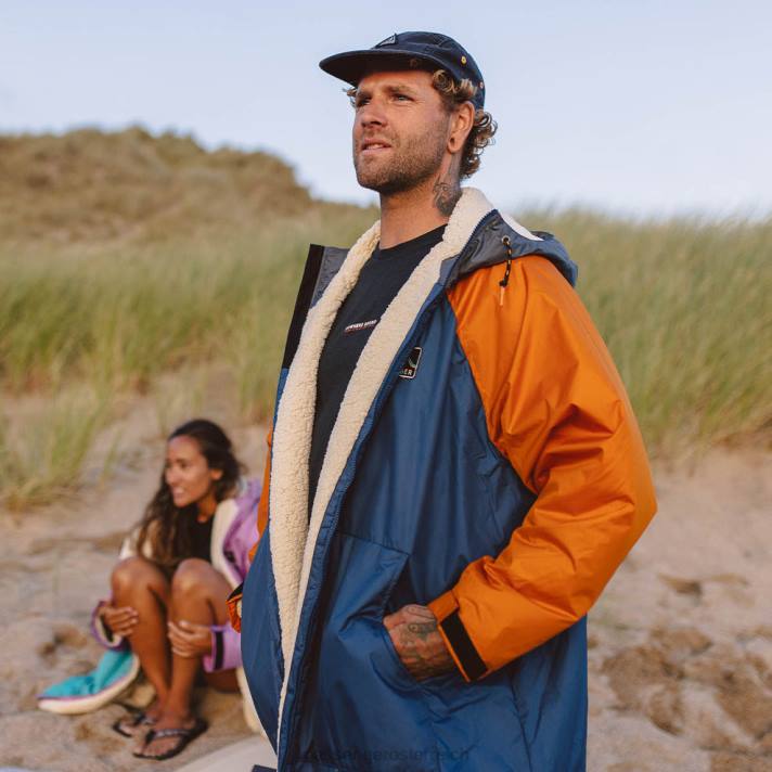 Passenger Männer Roaming-Wickelmantel mit recyceltem Sherpa-Futter, Ensign Blue/Sunrise Orange 0BP211 Kleidung Blau