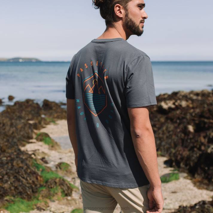 Passenger Männer Guided T-Shirt aus recycelter Baumwolle in verblasstem Schwarz 0BP2377 Kleidung Schwarz