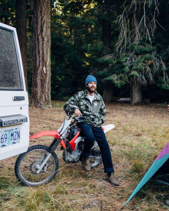 Passenger Männer Offroad-Recycling-Hochflor-Sherpa-Fleece mit Tannenbaum-Camouflagemuster 0BP241 Kleidung Tarnung