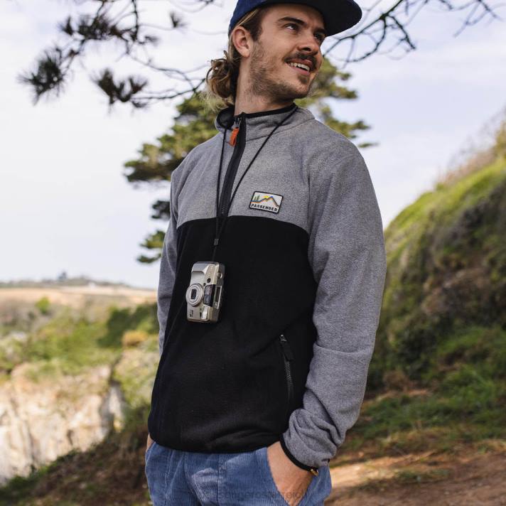 Passenger Männer Set aus recyceltem Polarfleece mit 1/4-Reißverschluss in Graumeliert/Schwarz 0BP242 Kleidung grau