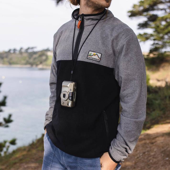 Passenger Männer Set aus recyceltem Polarfleece mit 1/4-Reißverschluss in Graumeliert/Schwarz 0BP242 Kleidung grau