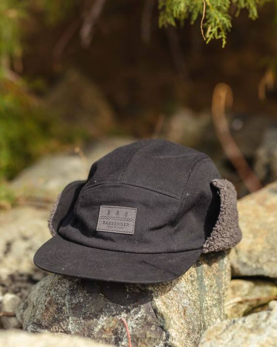 Passenger Männer Daytime-Mütze aus recycelter Baumwolle mit Sherpa-Futter in Schwarz 0BP2445 Kopfbedeckung Schwarz