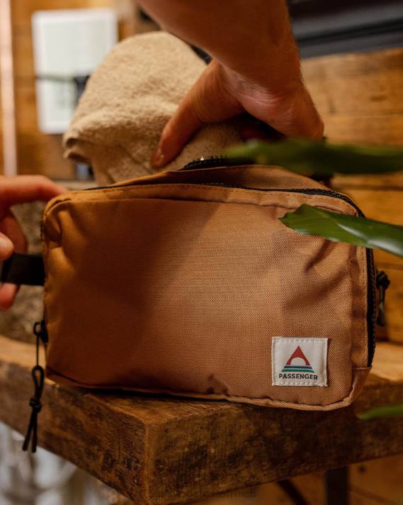 Passenger Männer Reise-Recycling-Waschset goldbraun 0BP2146 Zubehör braun