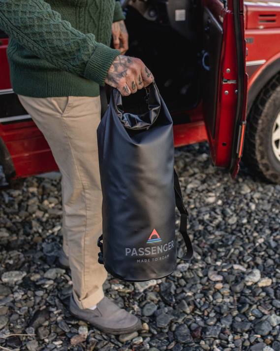 Passenger Männer Tide 10l recycelter Packsack schwarz 0BP2537 Zubehör Schwarz
