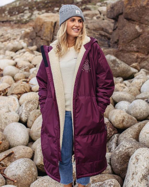 Passenger unisex Eskapismus, recycelter Sherpa-gefütterter Umkleidemantel, Wein 0BP2608 Kleidung Wein