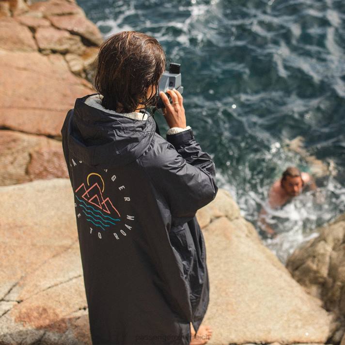 Passenger unisex Eskapismus, recycelter, mit Sherpa gefütterter Wickelmantel in Schwarz 0BP2640 Kleidung Schwarz