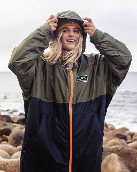 Passenger unisex Roaming Wickelmantel mit recyceltem Sherpa-Futter, Schwarz/Khaki 0BP2607 Kleidung khaki