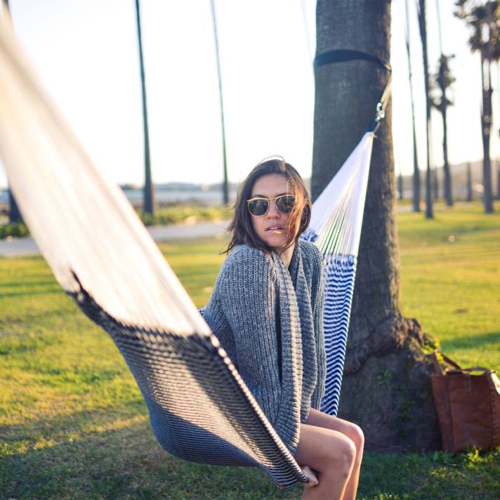 Passenger unisex Yellow Leaf Hängematten Vineyard Haven Signature klassische Doppelhängematte Marineblau und leuchtendes Weiß 0BP2637 Leben im Freien Blau