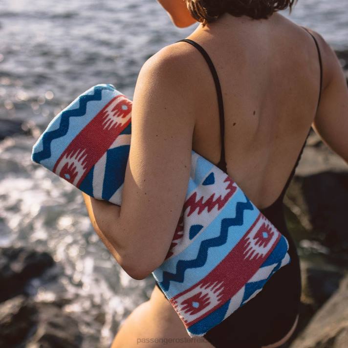 Passenger unisex Portland recyceltes Strandtuch mit mehreren Geo-Streifen in Koralle 0BP2629 Leben im Freien multi